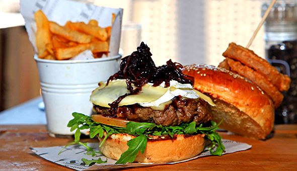 Gourmet Burgers with Fries and Draught Beers for 2 People at OBZ CAFÉ!