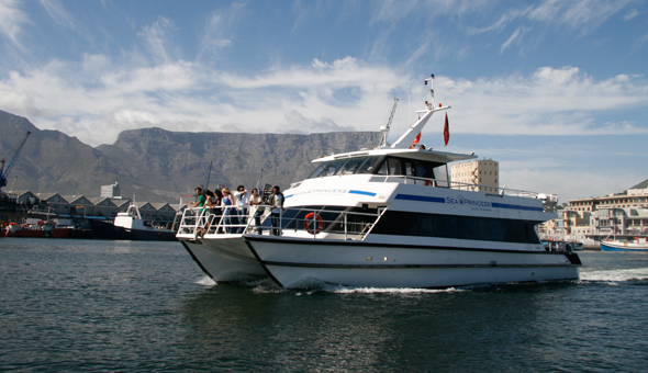 a 1 hour yacht cruise aboard the enigma v&a waterfront